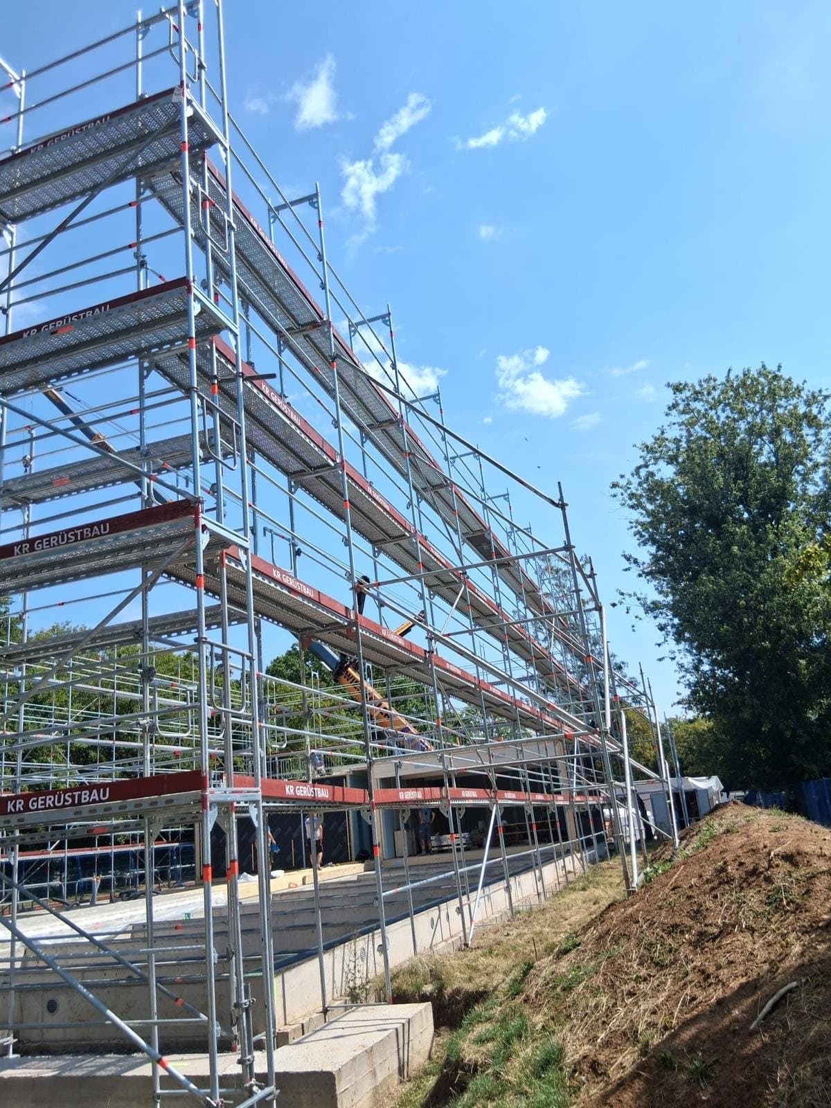 Freistehende Gerüste bei Gerüstbau in Stuttgart
